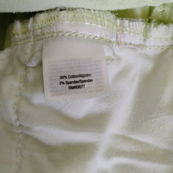 Woman's Capris St John"s Bay petite stretch with cuff Size 6P - Picture 7 of 12